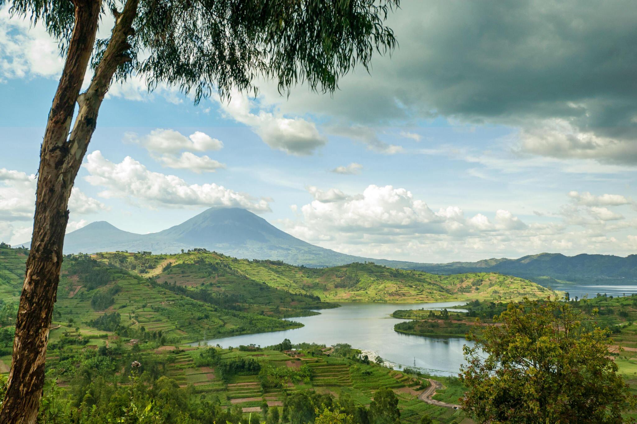 Few Good Reasons to Visit Uganda and Experience the Natural Wonders